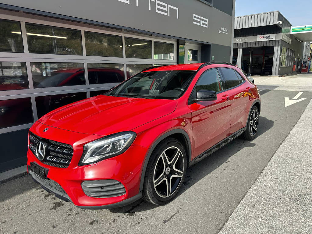 MERCEDES-BENZ GLA 200 d AMG Line 4m - CH-showroom-element-1