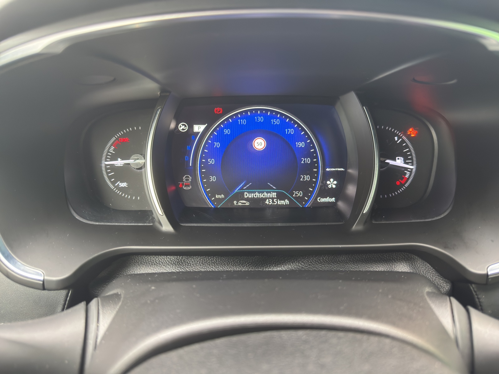 RENAULT Talisman 1.6 TCe Initiale EDC-image-4