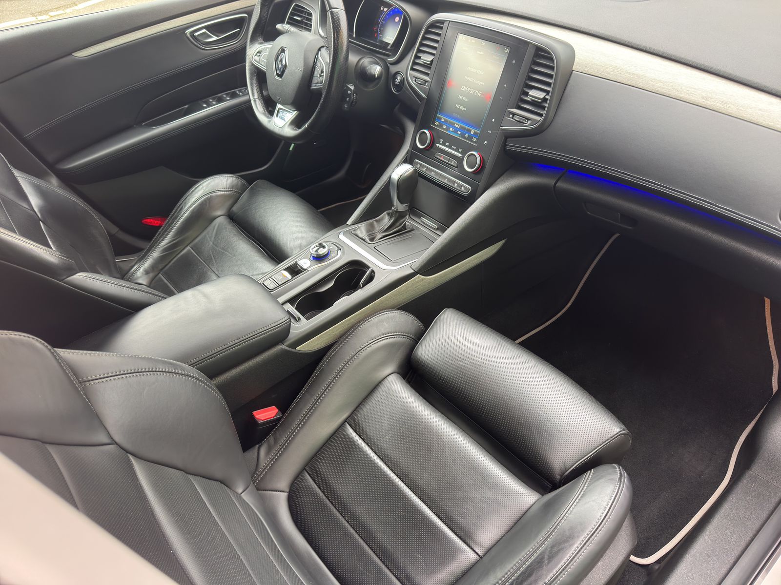 RENAULT Talisman 1.6 TCe Initiale EDC-image-8
