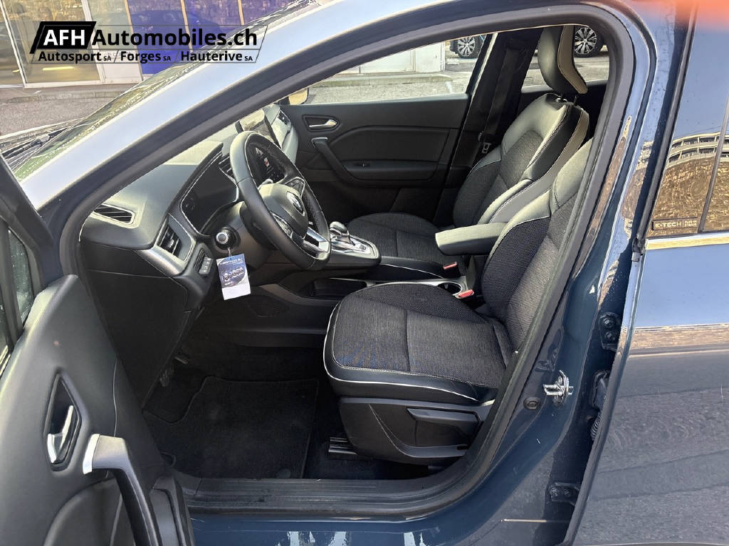 RENAULT Captur 1.6 E-Tech Plug-in Init-image-13
