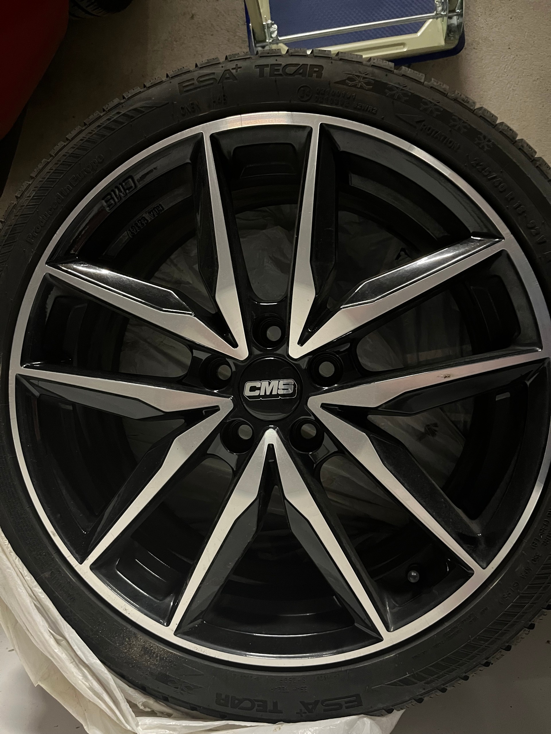 VOLVO V40 T2 Sport 200 S/S-image-13