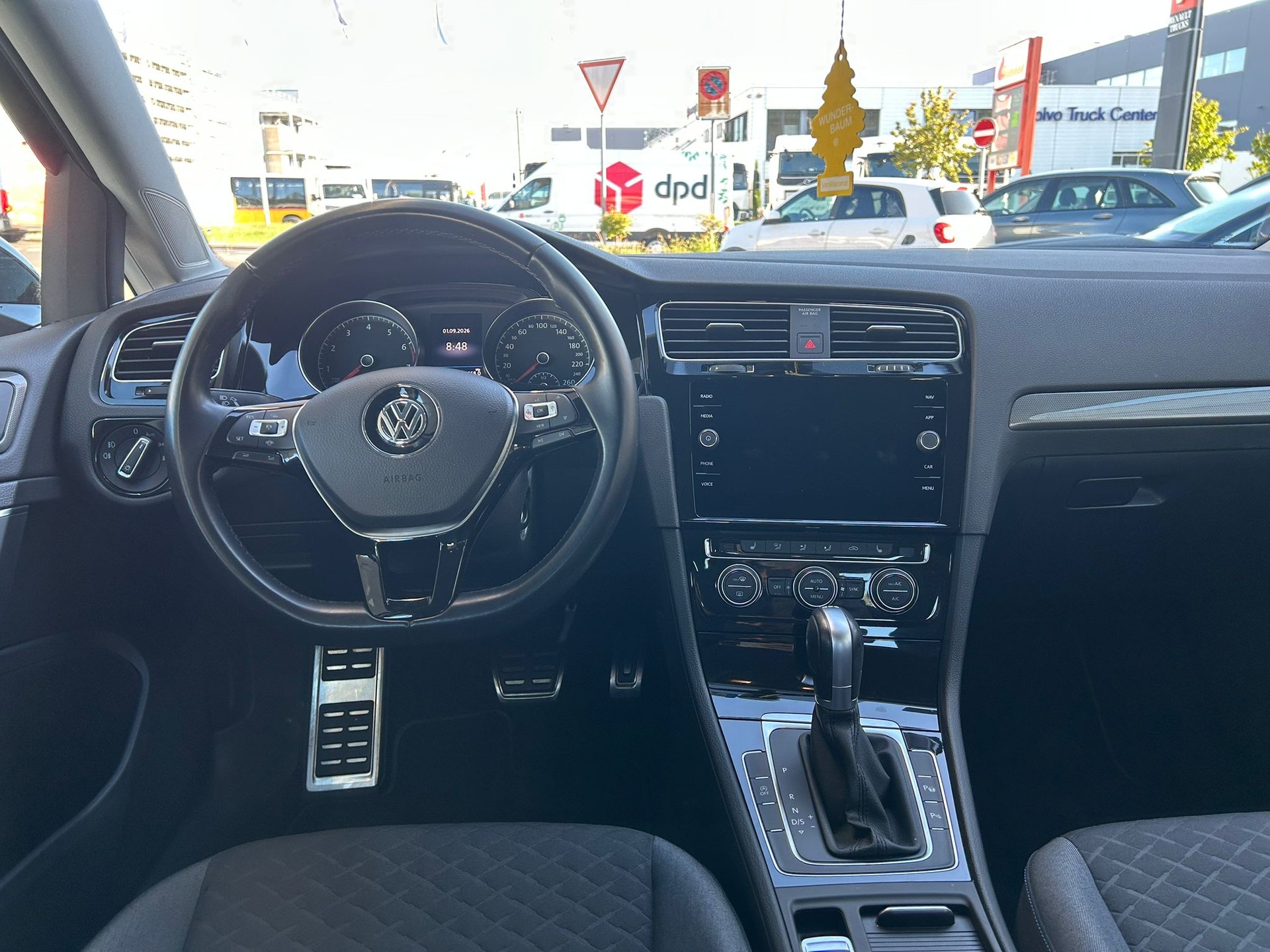 VW Golf 1.0 TSI Comfortline DSG-image-6