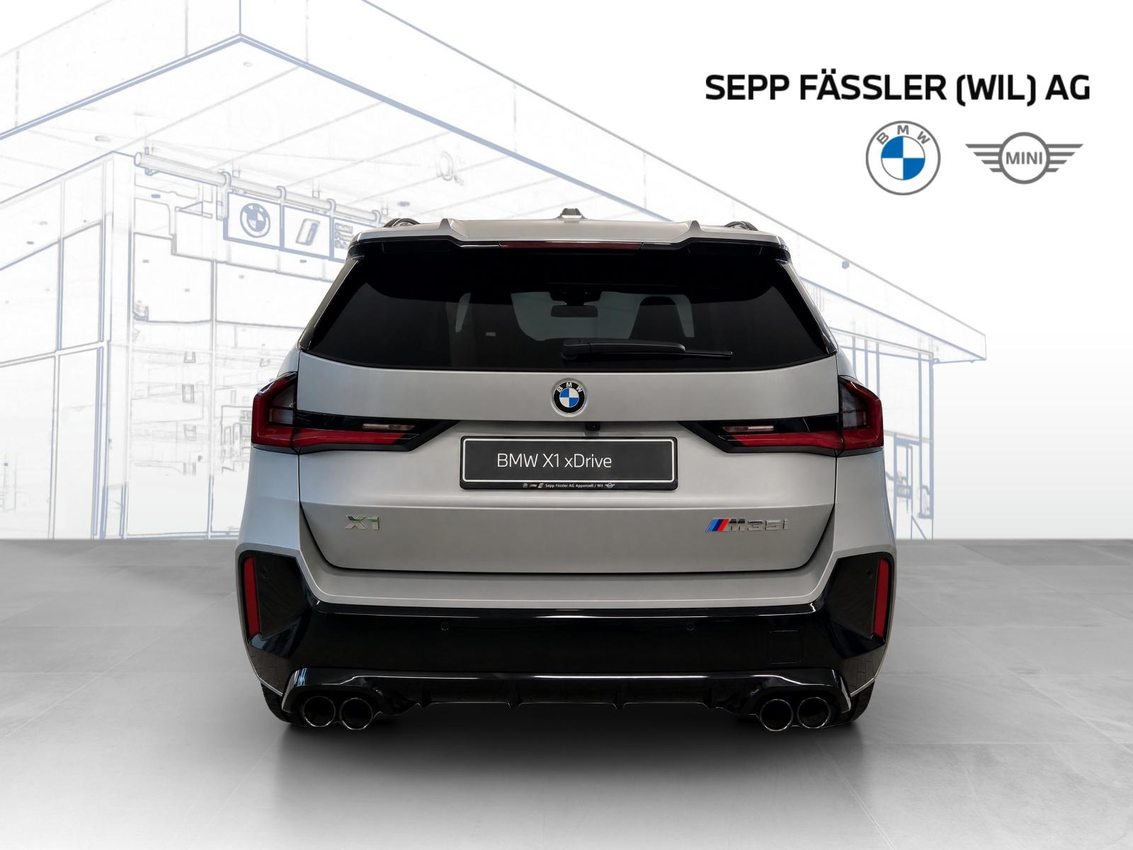 BMW X1 M35i M Sport Pro-showroom-element-3