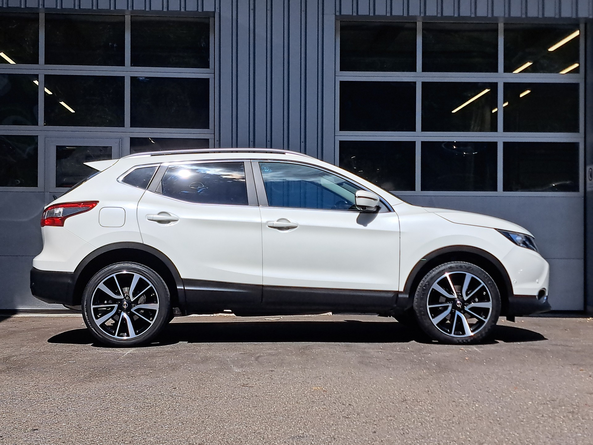 NISSAN Qashqai 1.6 dCi tekna ALL-MODE 4x4-image-6