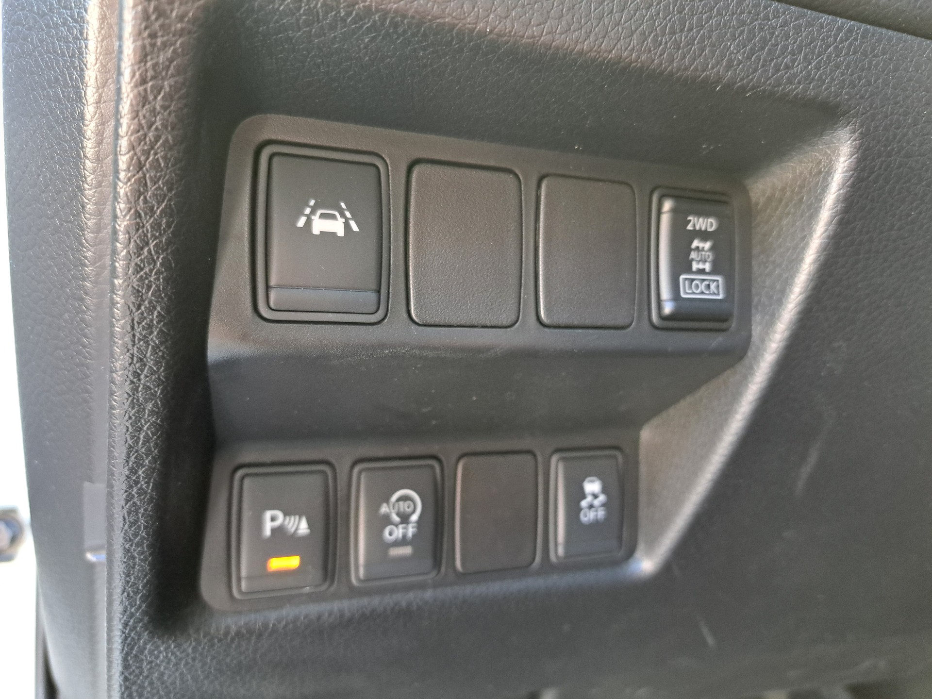 NISSAN Qashqai 1.6 dCi tekna ALL-MODE 4x4-image-15