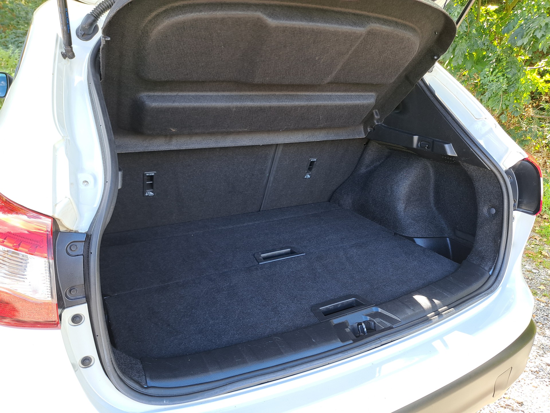 NISSAN Qashqai 1.6 dCi tekna ALL-MODE 4x4-image-12