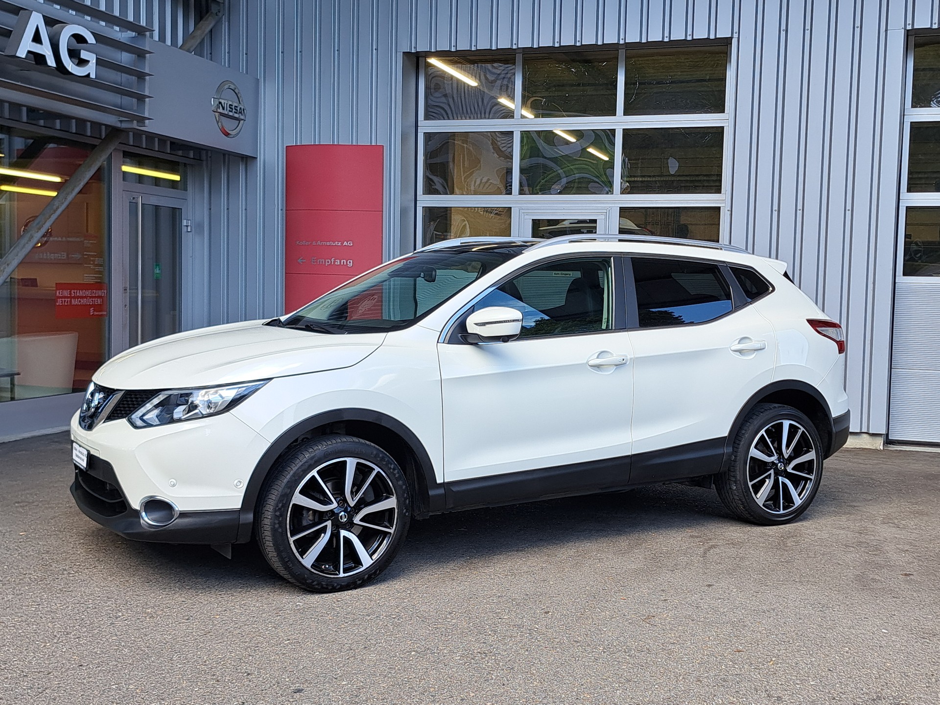 NISSAN Qashqai 1.6 dCi tekna ALL-MODE 4x4-image-1