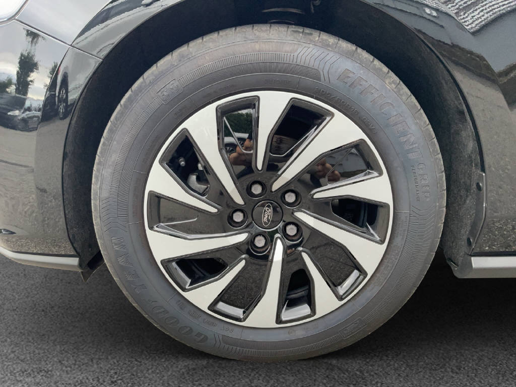 FORD Focus 1.0i EcoB Hybrid 125 Titanium X-image-13