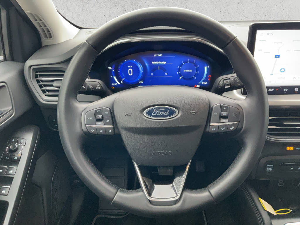 FORD Focus 1.0i EcoB Hybrid 125 Titanium X-image-9