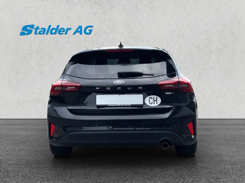 FORD Focus 1.0i EcoB Hybrid 125 Titanium X-image-4