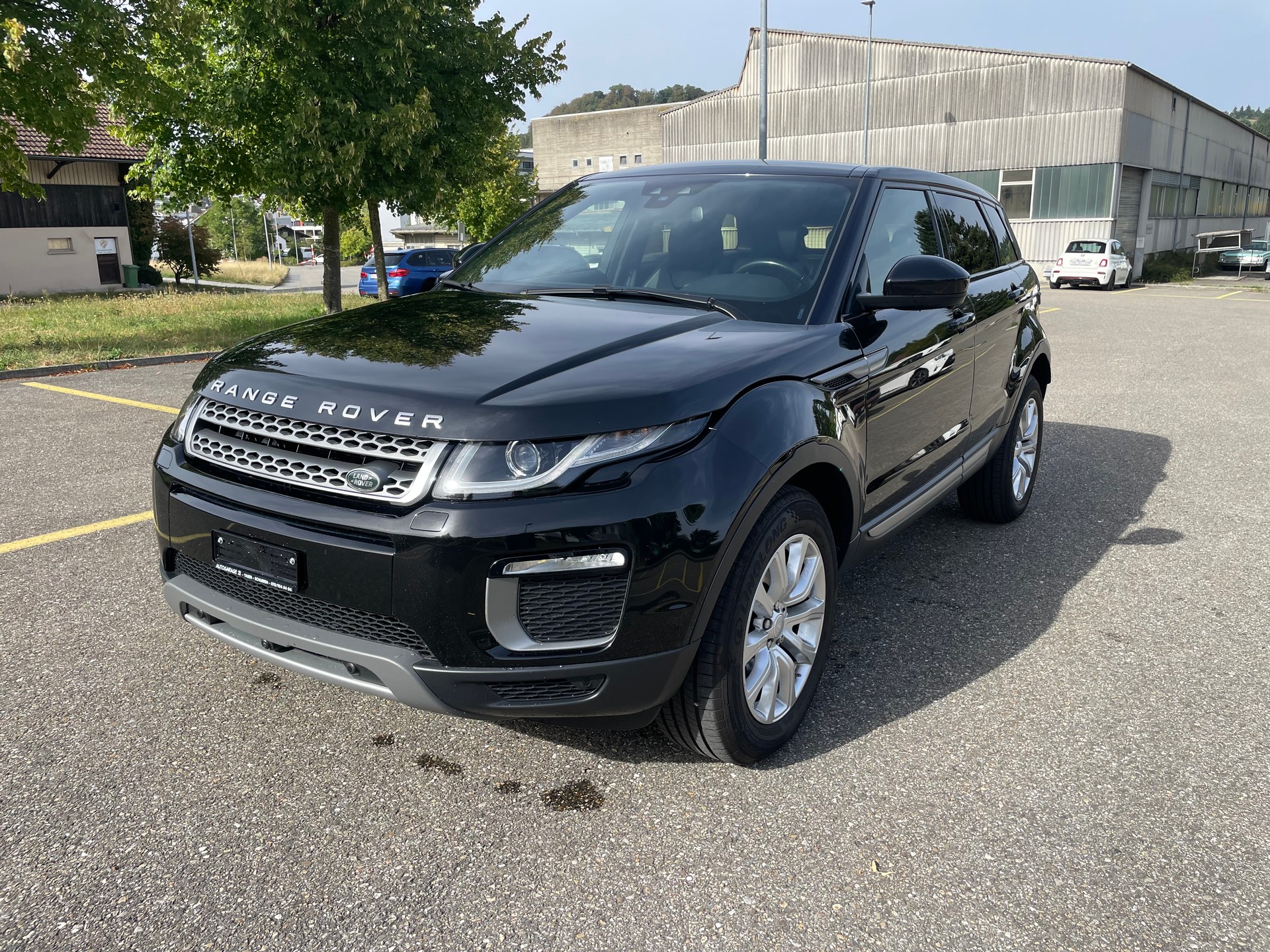 LAND ROVER Range Rover Evoque 2.0 TD4 Pure AT9-image-1