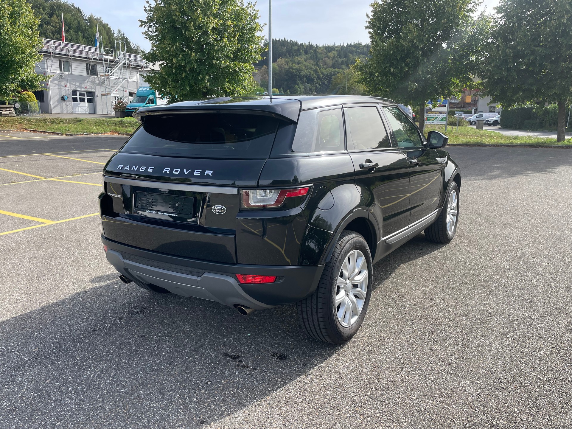 LAND ROVER Range Rover Evoque 2.0 TD4 Pure AT9-image-5