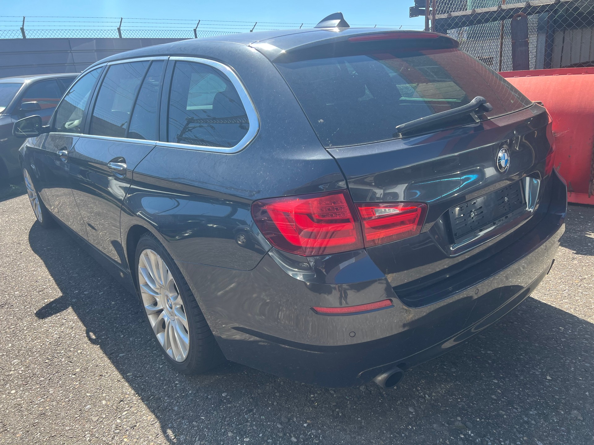 BMW 535i xDrive Touring Steptronic-image-10