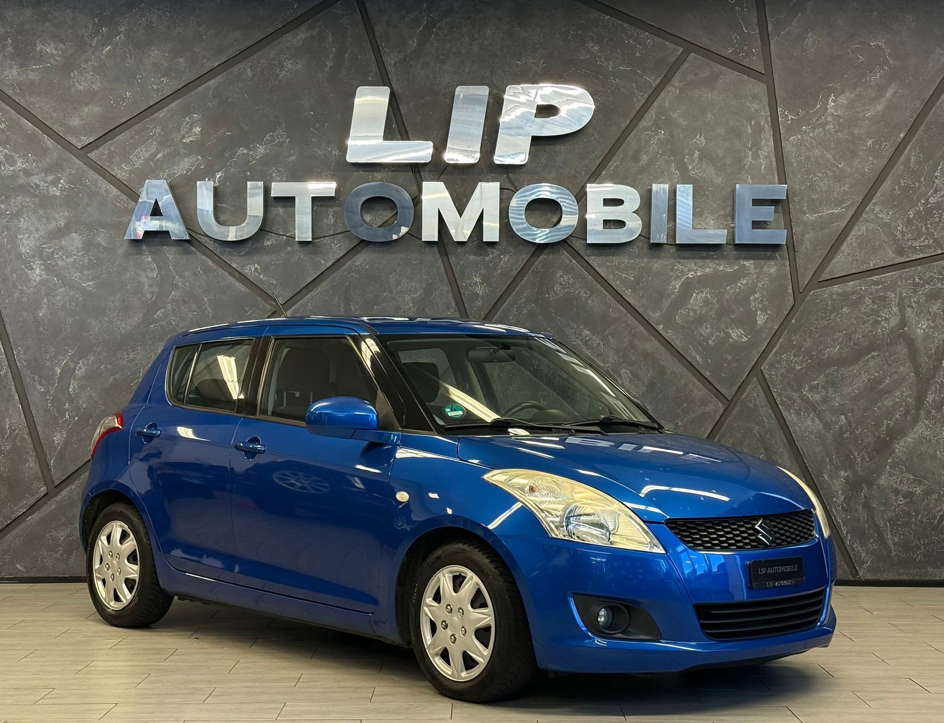 SUZUKI Swift 1.3 16V TDI GL Top-image-2