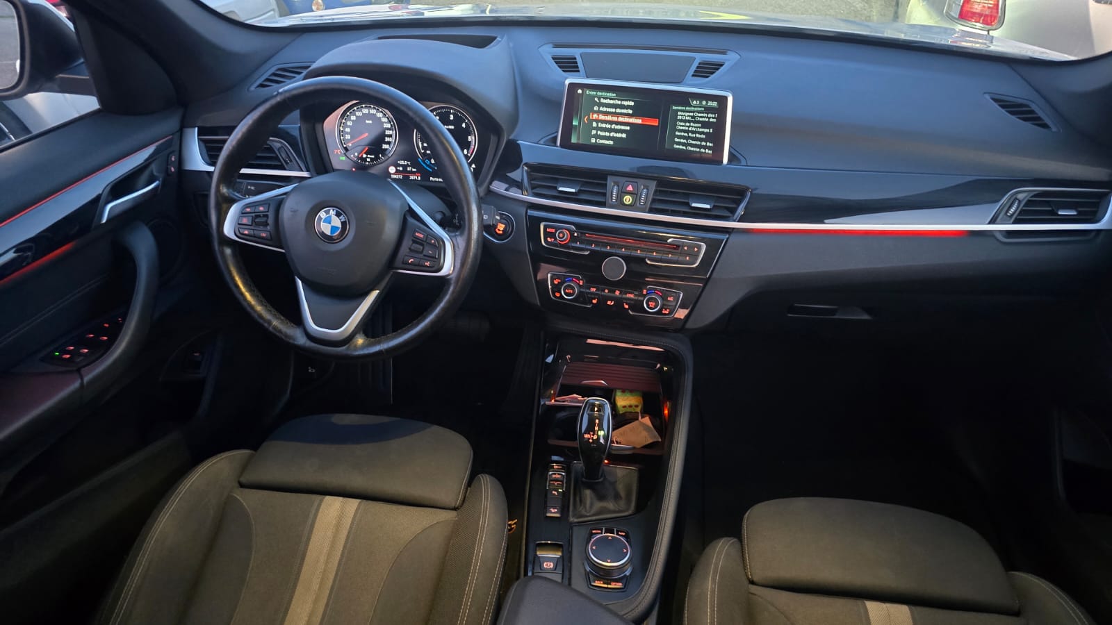 BMW X1 xDrive 18d Steptronic-image-14