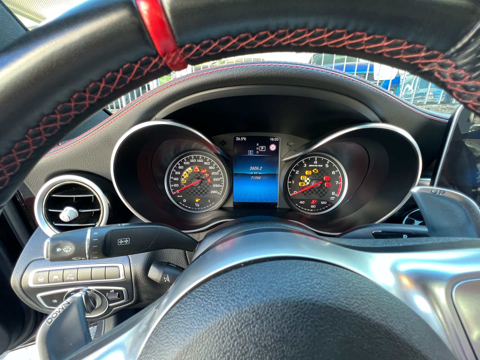 MERCEDES-BENZ C 43 AMG 4matic-image-3