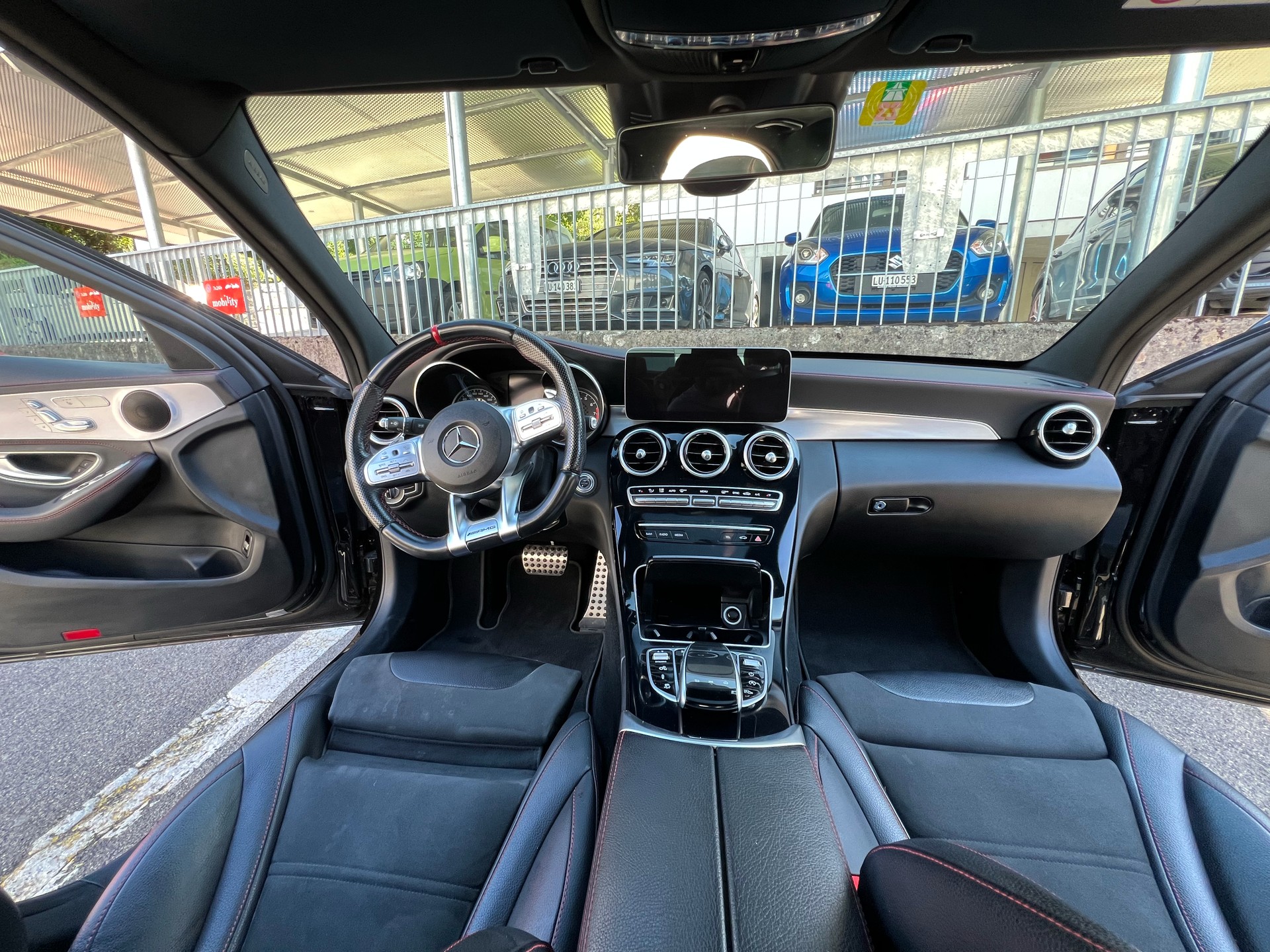 MERCEDES-BENZ C 43 AMG 4matic-image-5