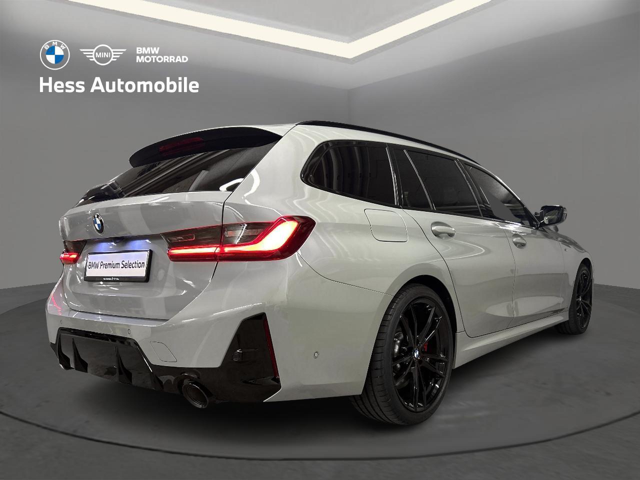 BMW 330i Touring xDrive M-Sport Pro-image-2