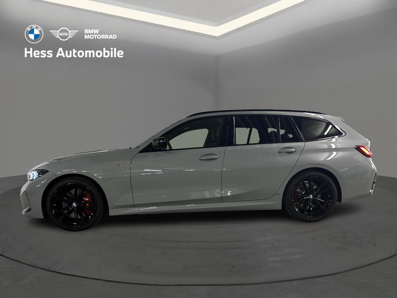 BMW 330i Touring xDrive M-Sport Pro-image-4