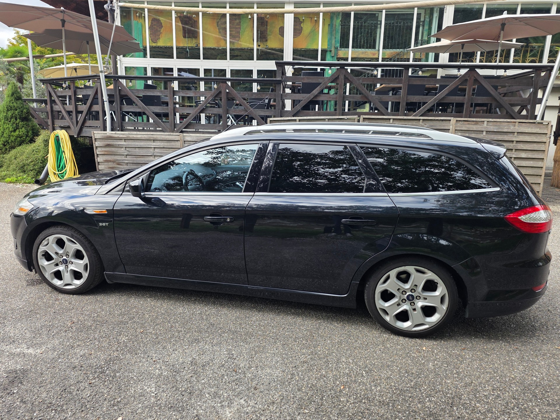 FORD Mondeo 2.5i 20V Titanium ☆☆ Inklusive frischer MFK ☆☆-showroom-element-3