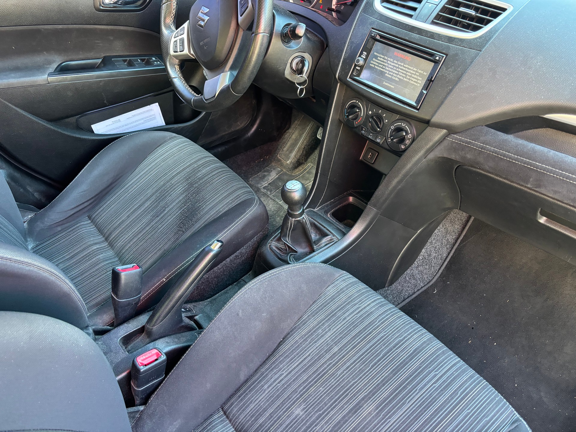 SUZUKI Swift 1.2i 16V Sergio Cellano-image-7