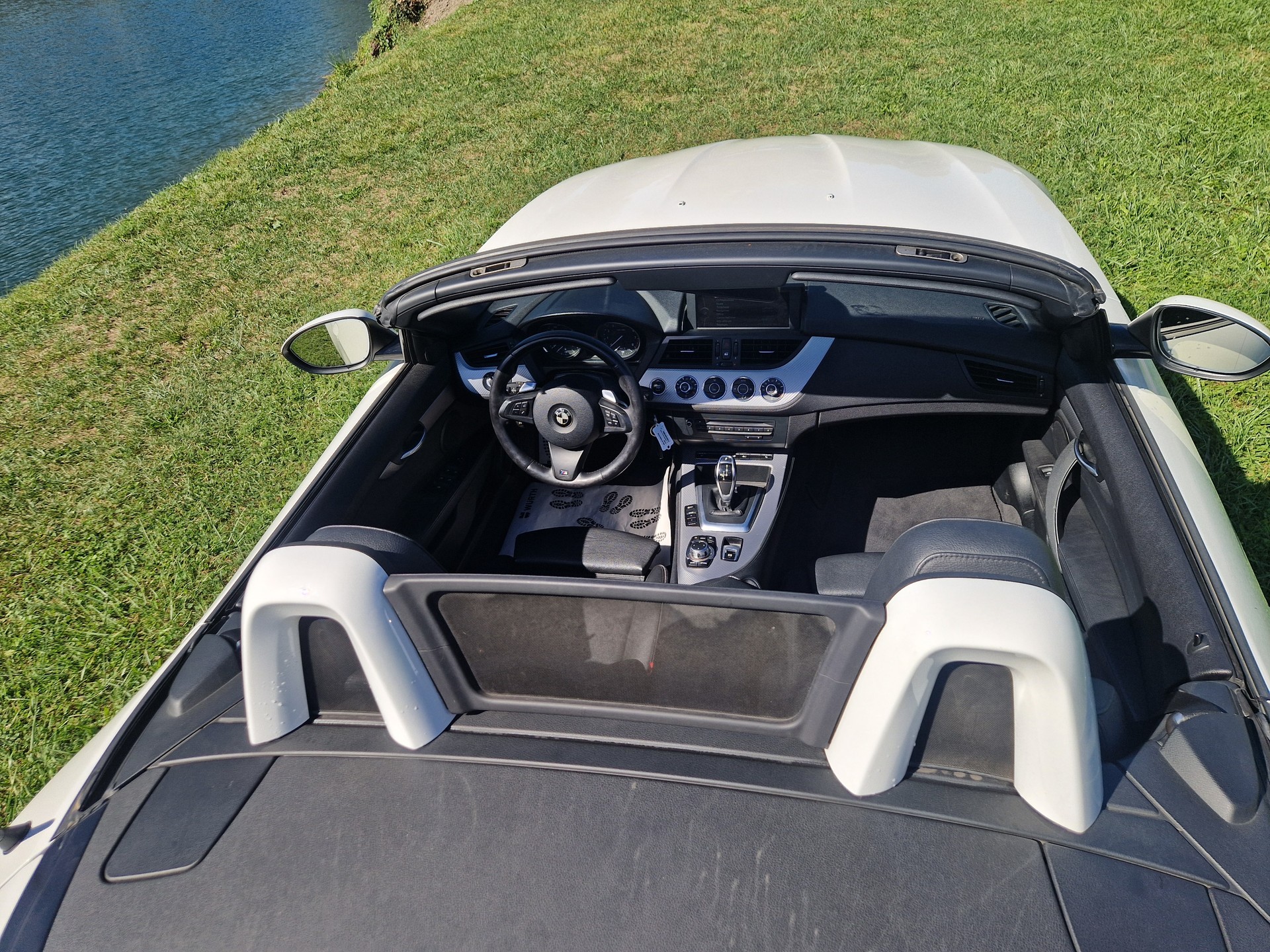 BMW Z4 sDrive35i DKG-image-8
