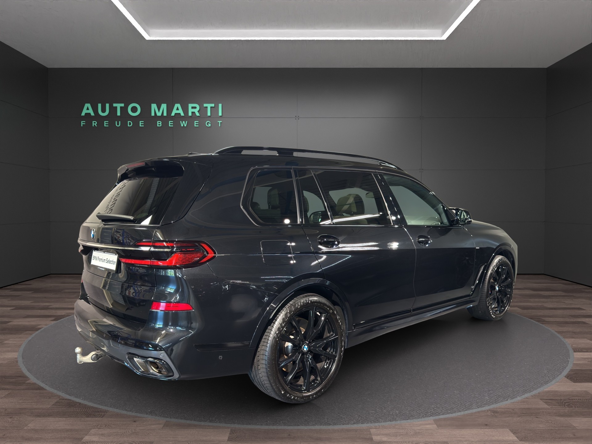 BMW X7 M60i M Sport-image-3