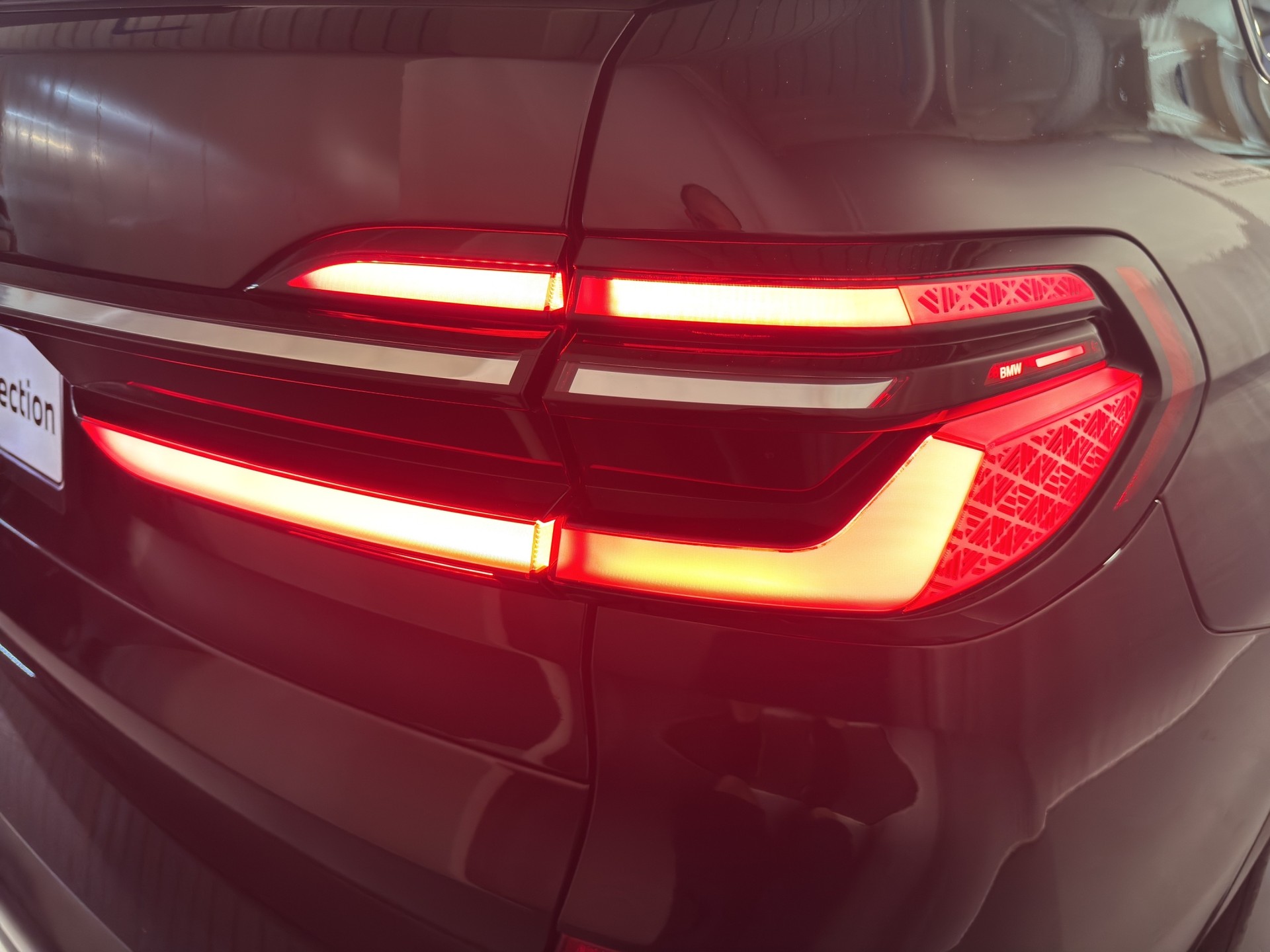 BMW X7 M60i M Sport-image-5