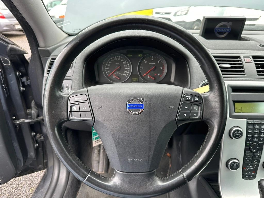 VOLVO V50 2.0D Powershift-image-5