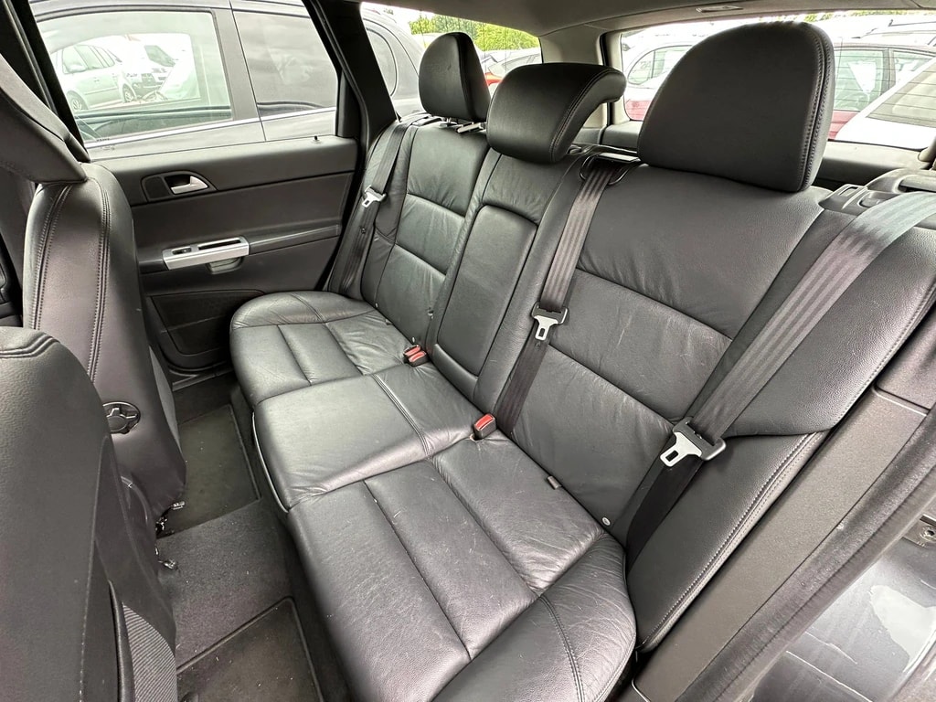VOLVO V50 2.0D Powershift-image-4