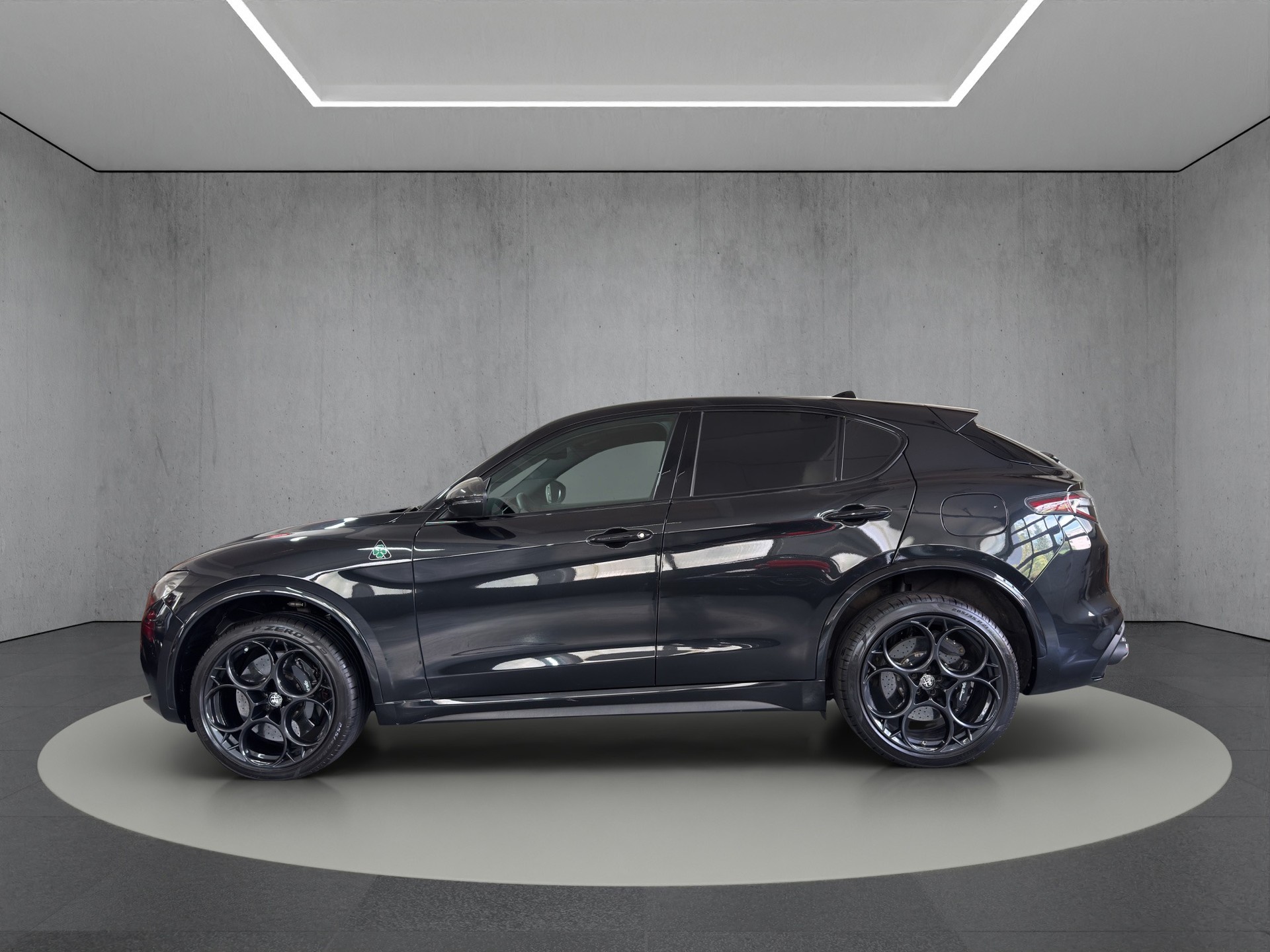 ALFA ROMEO Stelvio 2.9 V6 Quadrifoglio SUPER SPORT Serie Limitata (1/175) "Keramik Bremsen-Akrapovič-Carbon"-image-2