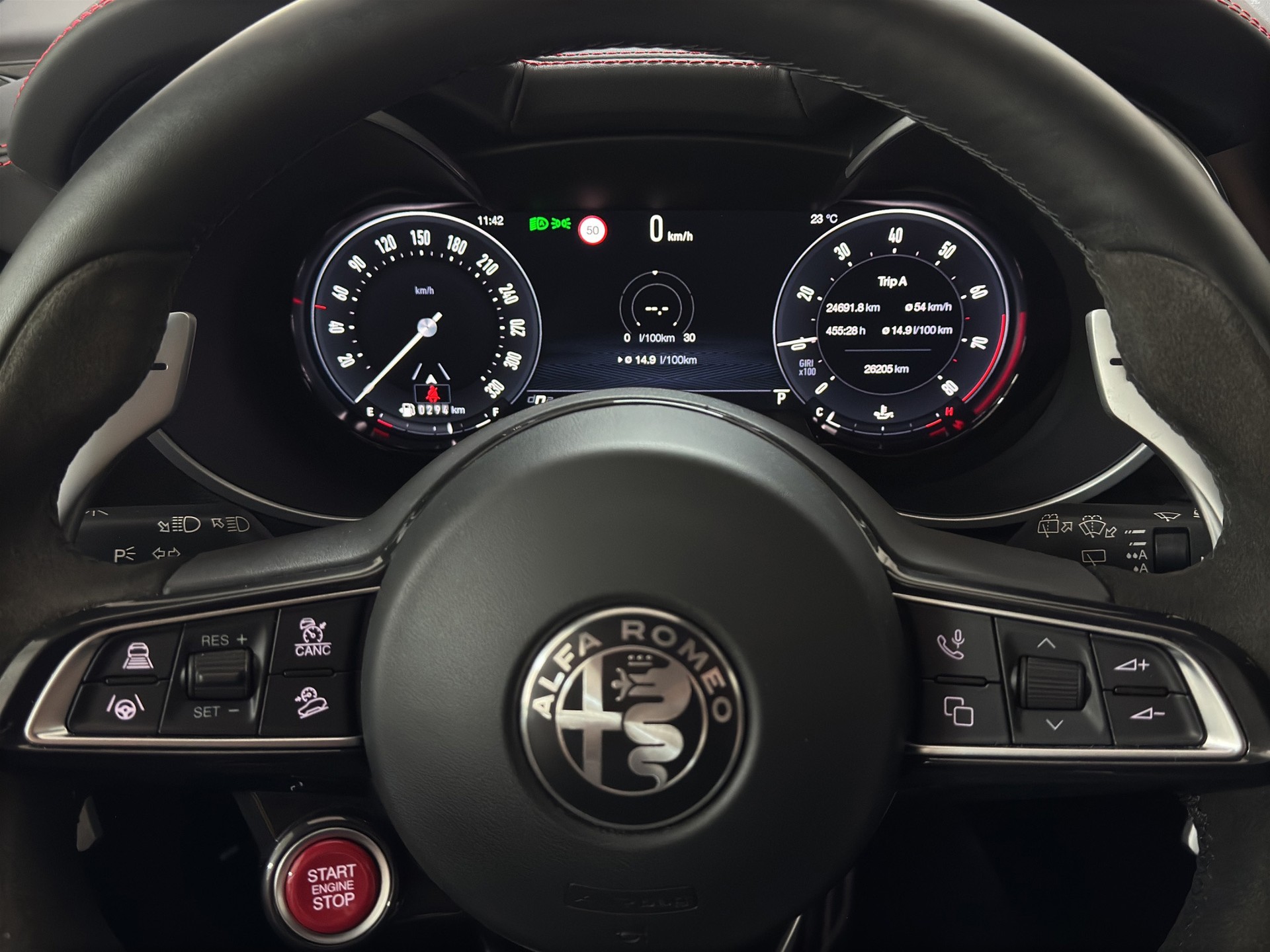 ALFA ROMEO Stelvio 2.9 V6 Quadrifoglio SUPER SPORT Serie Limitata (1/175) "Keramik Bremsen-Akrapovič-Carbon"-image-19