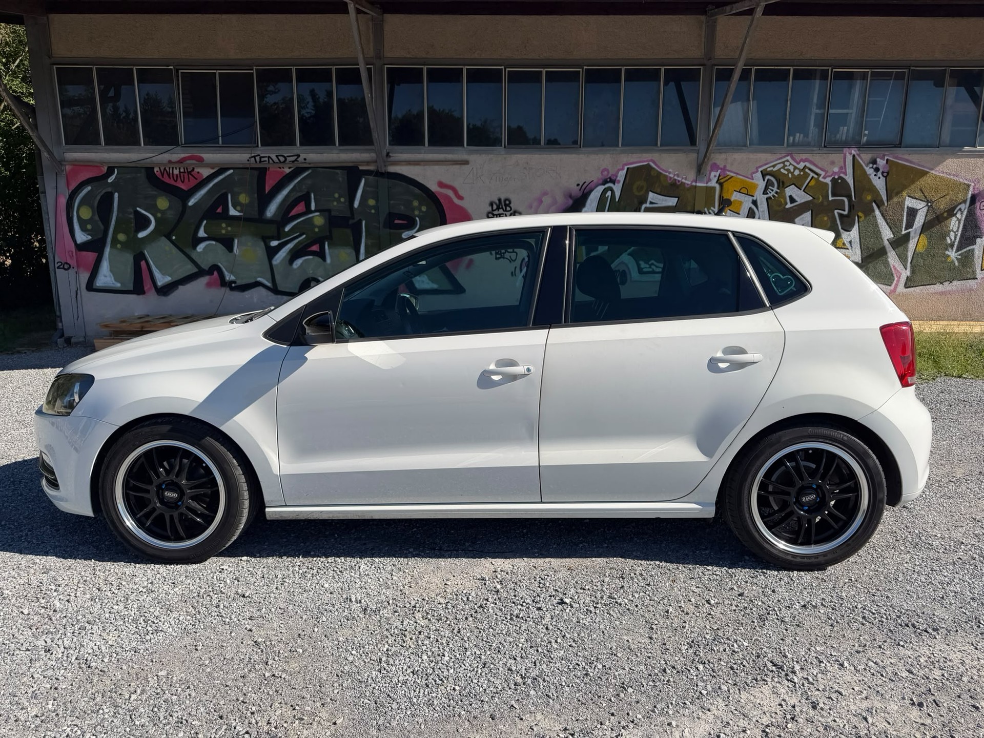 VW Polo 1.4 16V Highline-image-6