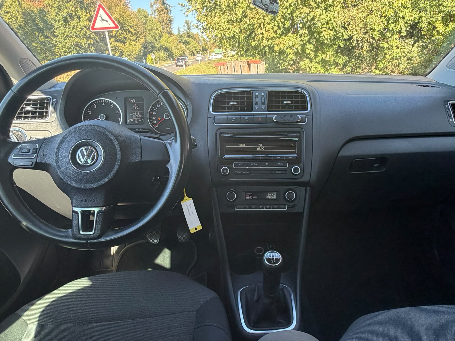 VW Polo 1.4 16V Highline-image-9