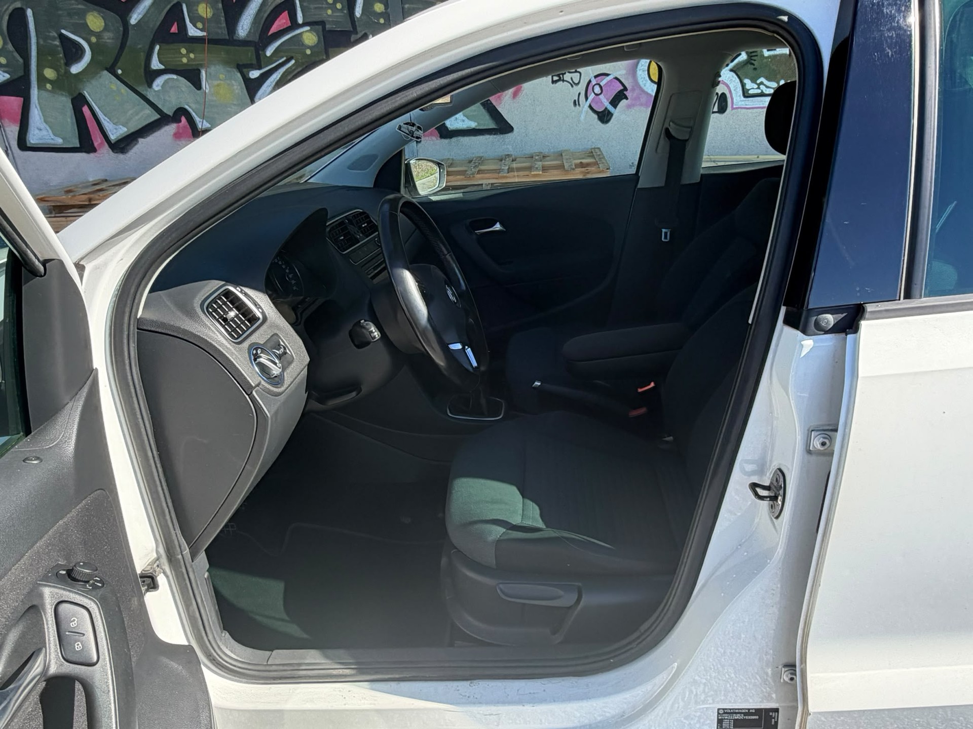 VW Polo 1.4 16V Highline-image-7