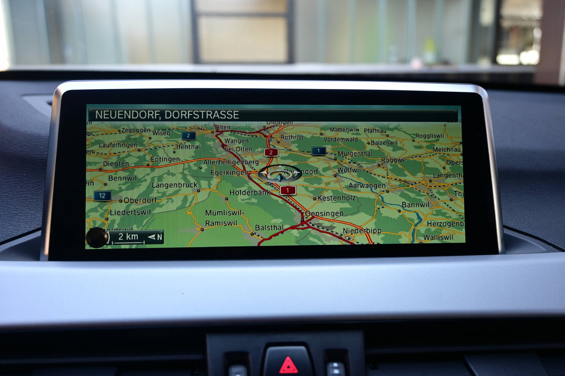 BMW X1 20d xDrive SAG-image-13