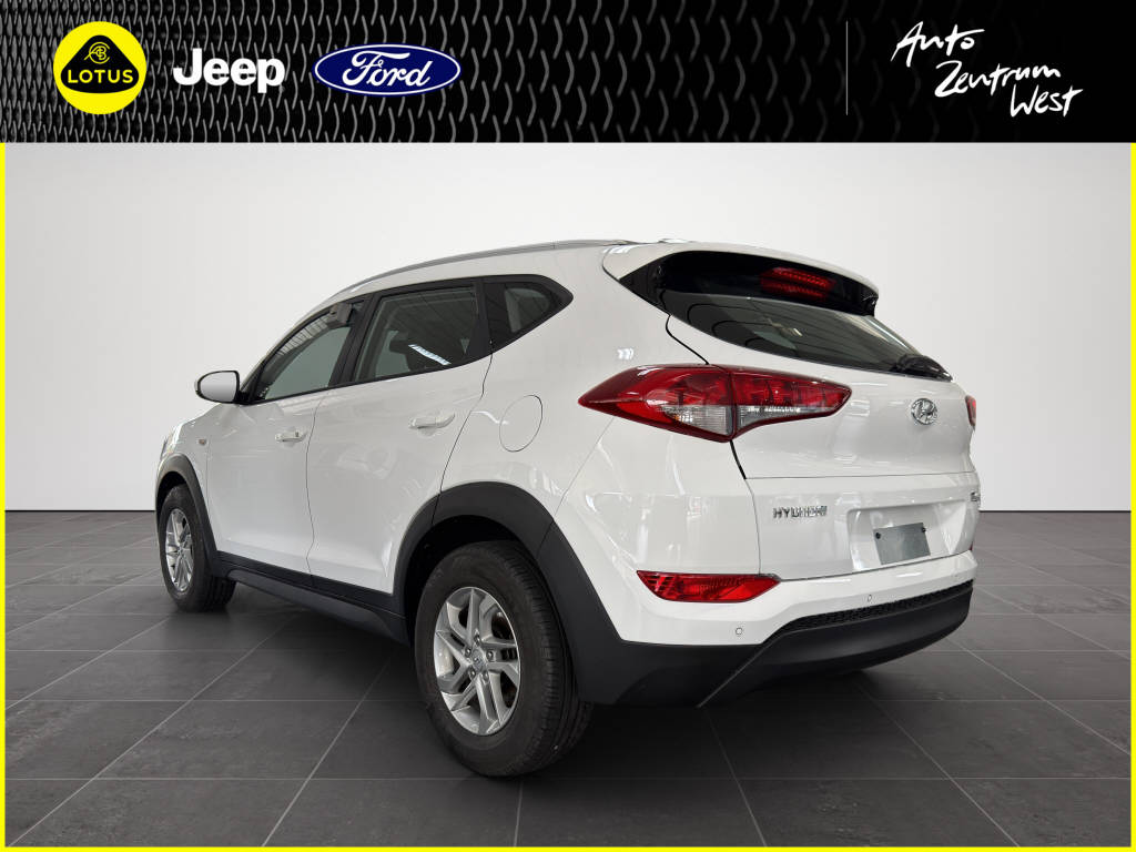 HYUNDAI Tucson 1.7 CRDi Origo S/S 2WD-image-2