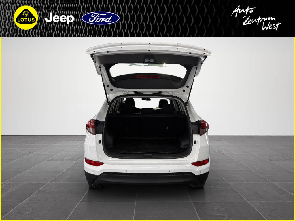 HYUNDAI Tucson 1.7 CRDi Origo S/S 2WD-image-15