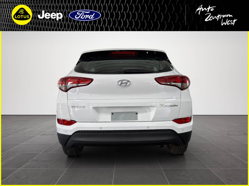 HYUNDAI Tucson 1.7 CRDi Origo S/S 2WD-image-3