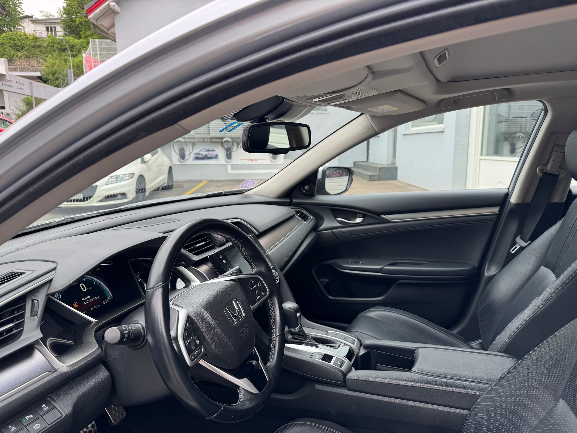 HONDA Civic Sedan 1.5 VTEC Executive Premium CVT-image-9