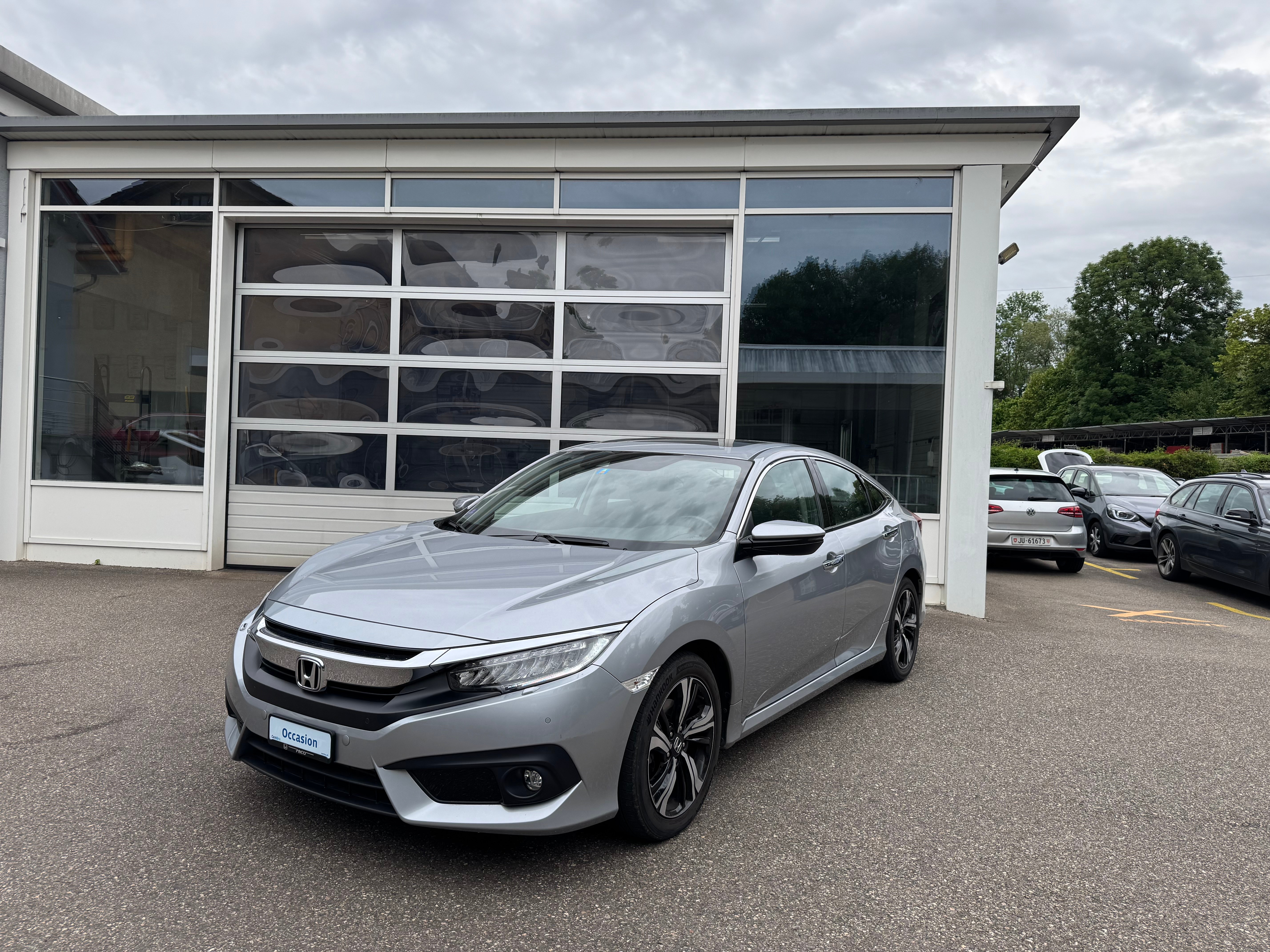 Car photo