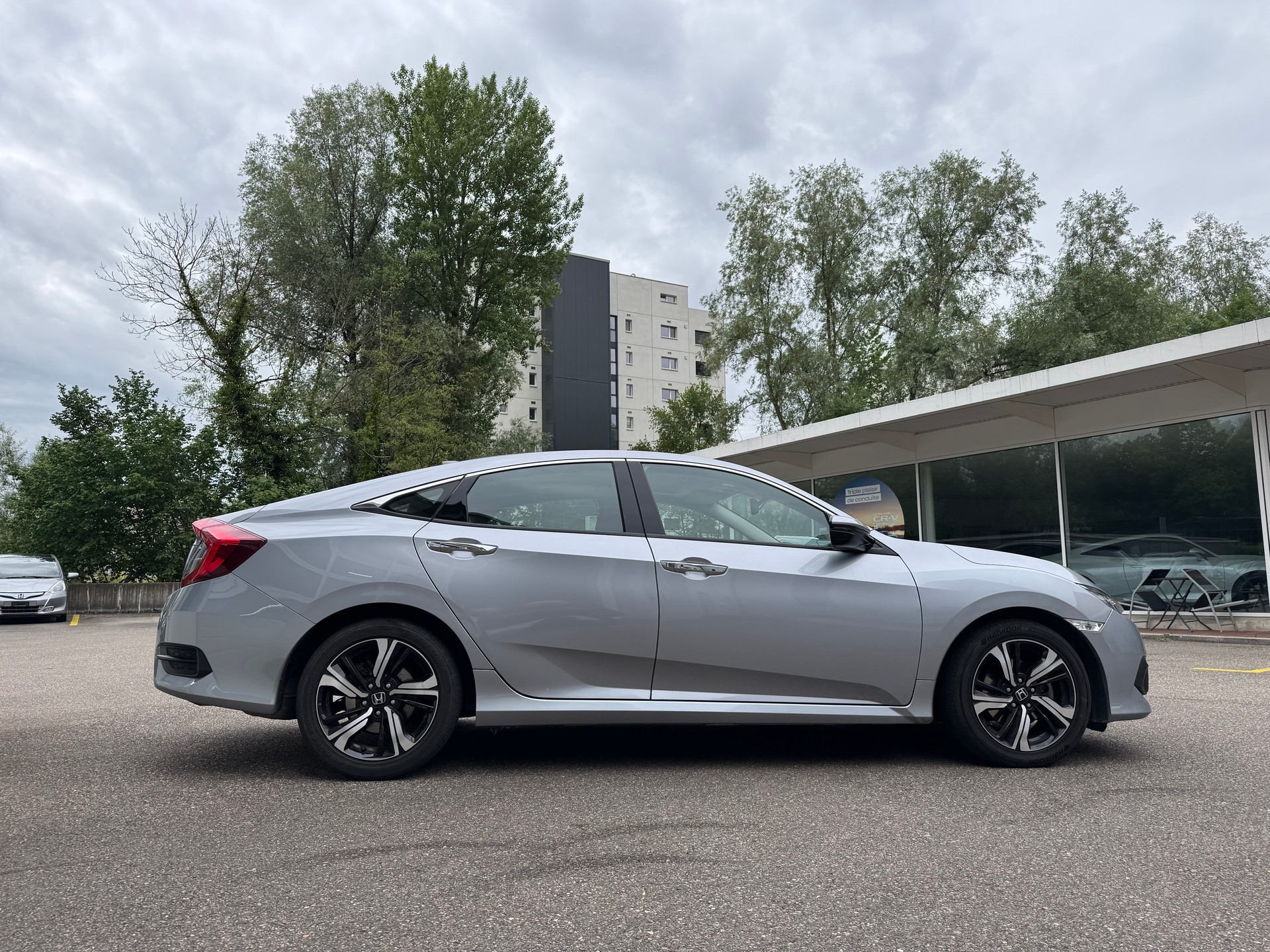 HONDA Civic Sedan 1.5 VTEC Executive Premium CVT-image-7