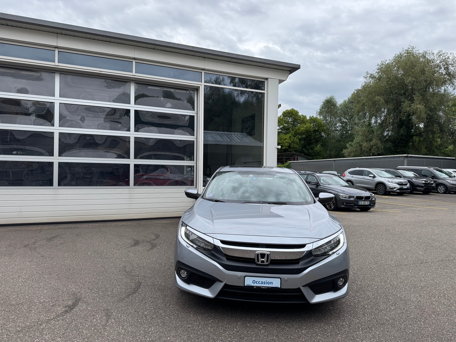 HONDA Civic Sedan 1.5 VTEC Executive Premium CVT-image-1