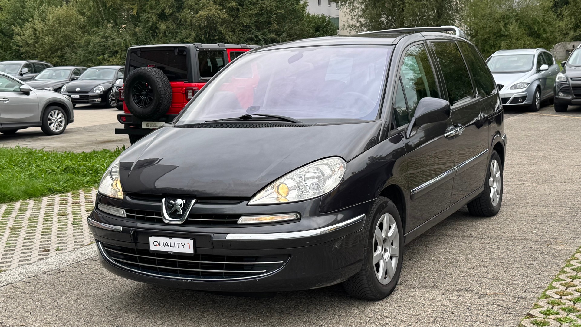 PEUGEOT 807 2.0 16V HDi Family+ 7 Plätze-image-1