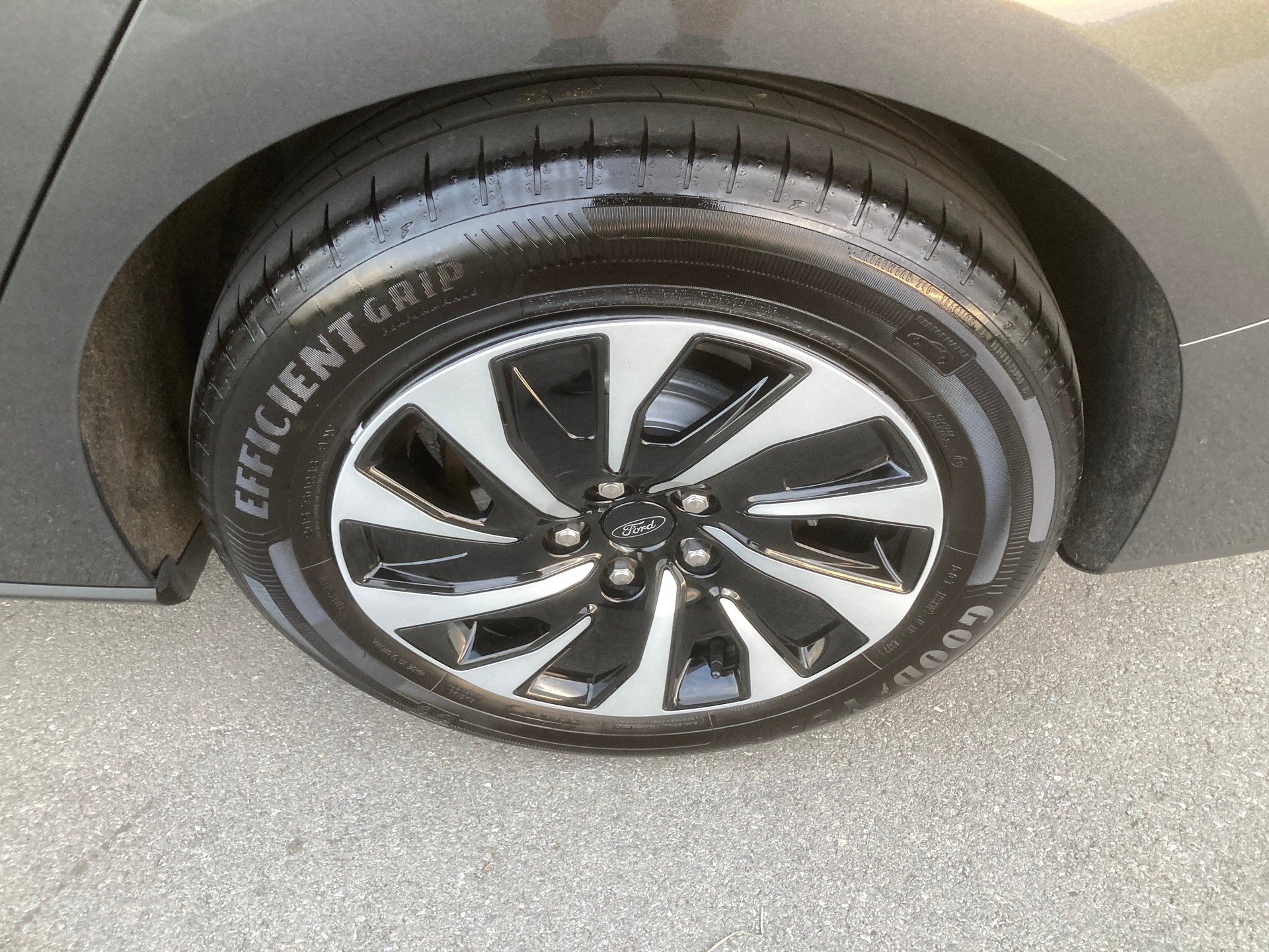 FORD Focus 1.0 MHEV Titanium X Automat-image-6
