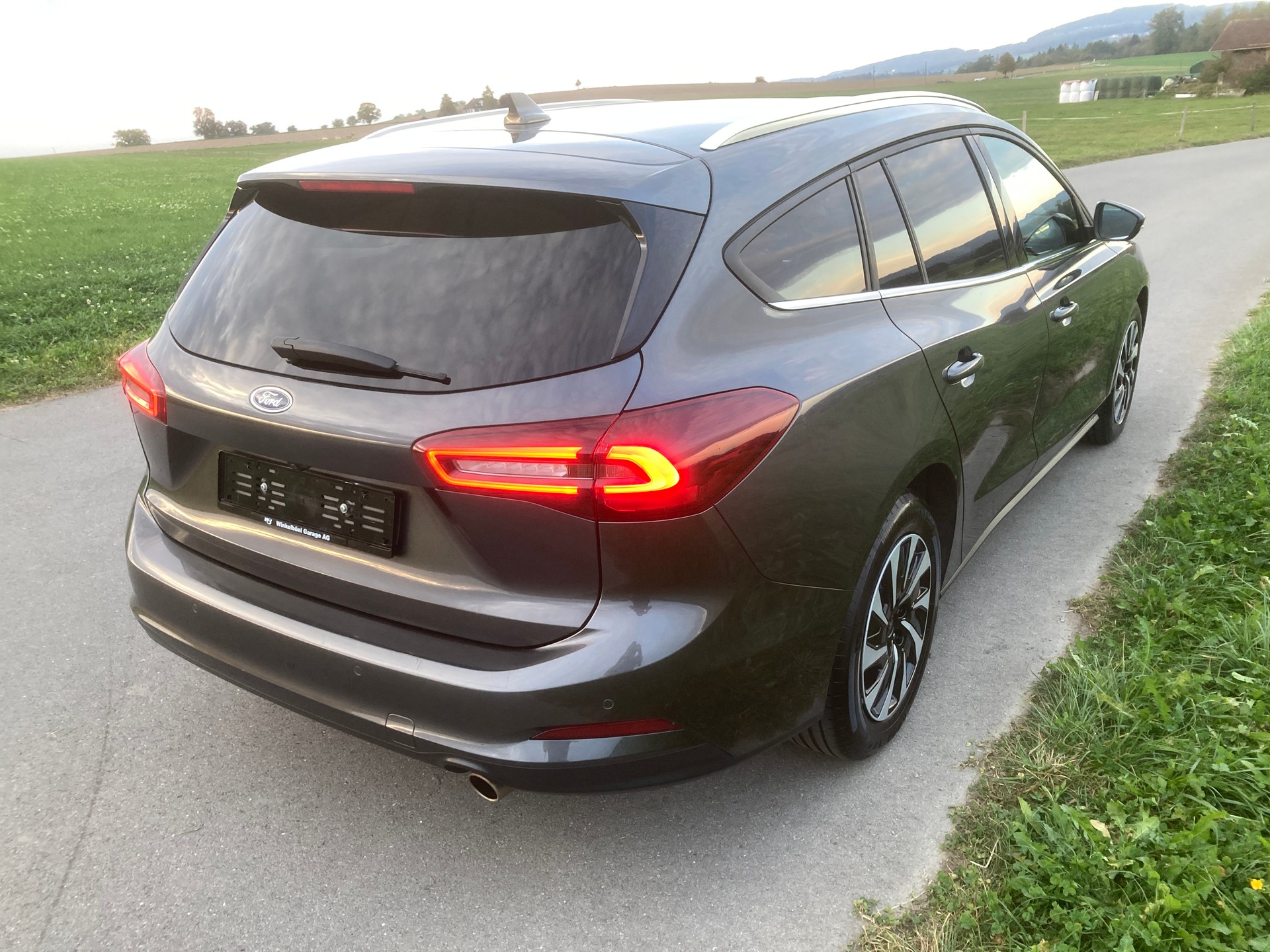 FORD Focus 1.0 MHEV Titanium X Automat-image-2
