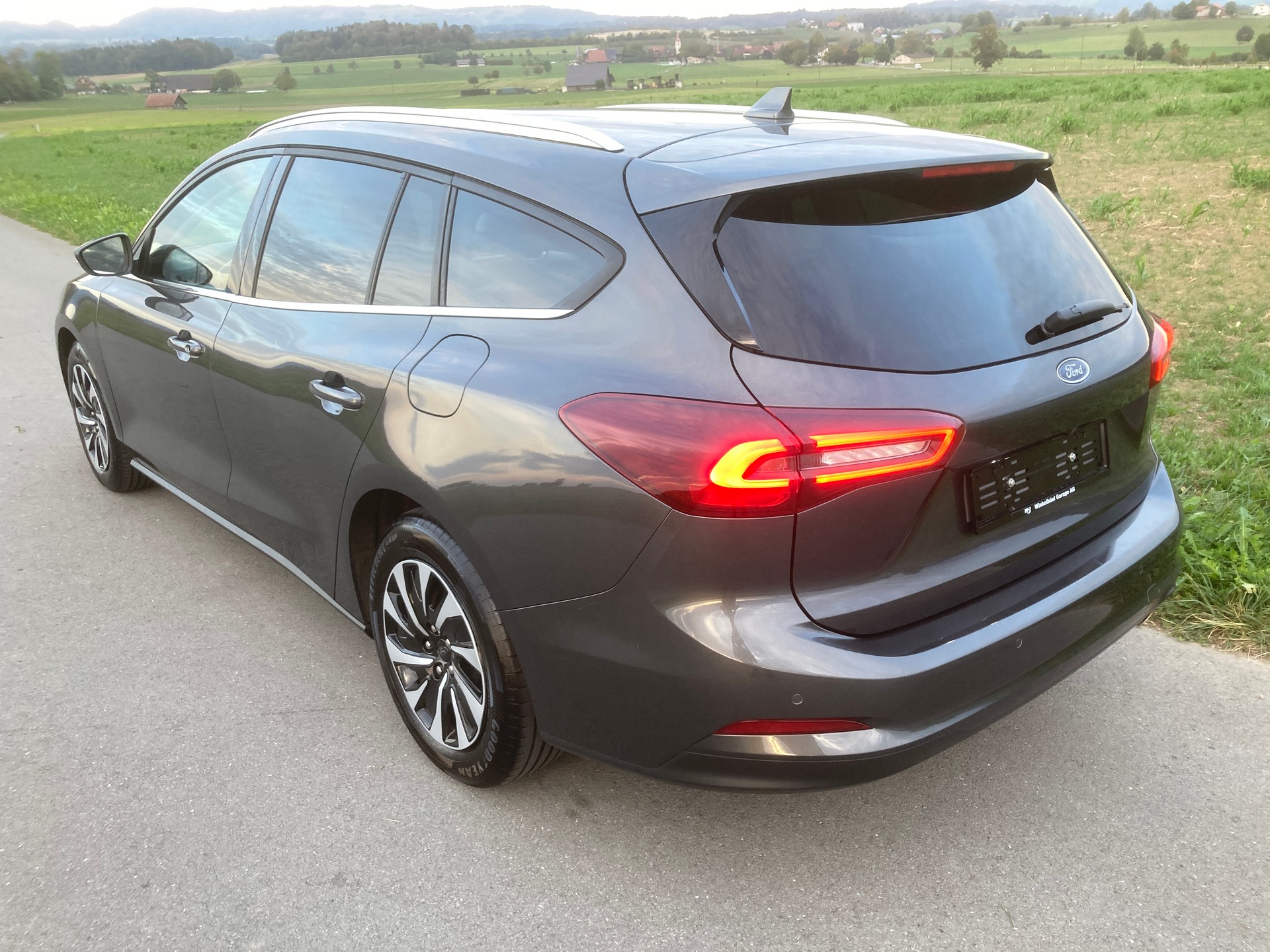 FORD Focus 1.0 MHEV Titanium X Automat-image-3