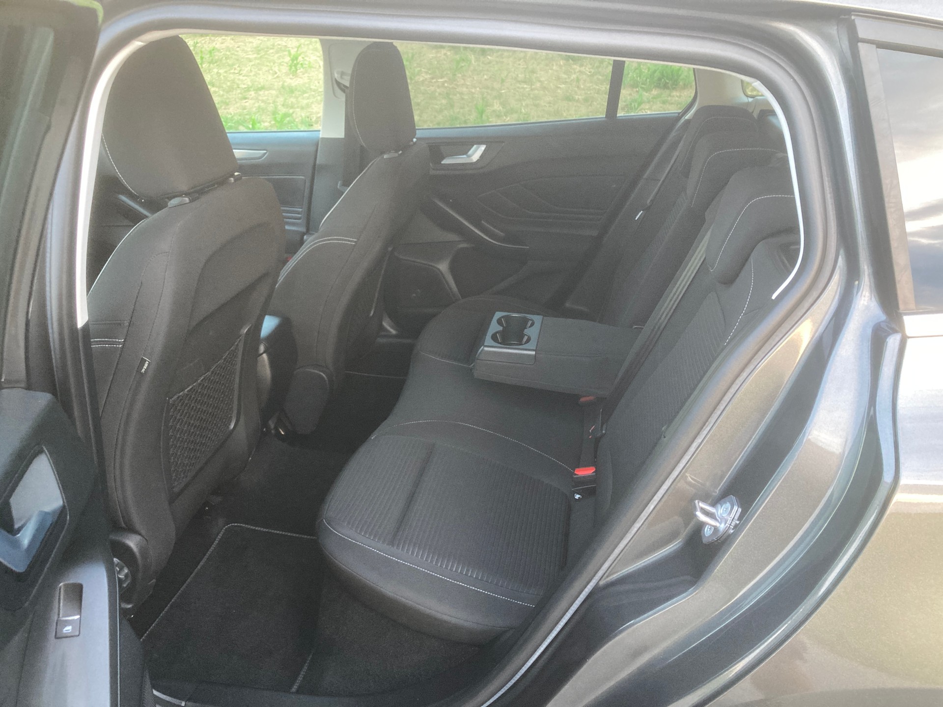 FORD Focus 1.0 MHEV Titanium X Automat-image-7