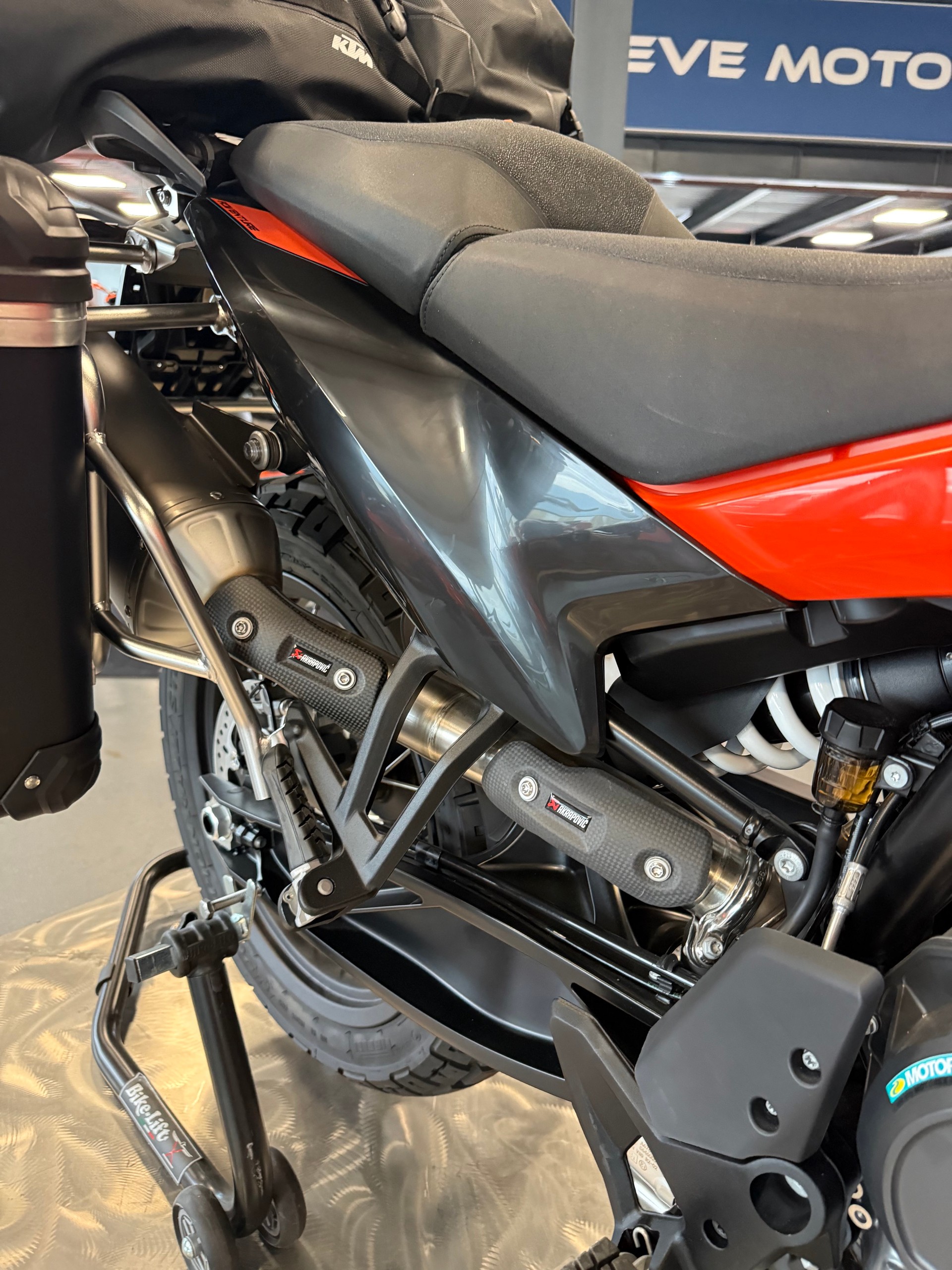KTM 790 Adventure-image-4