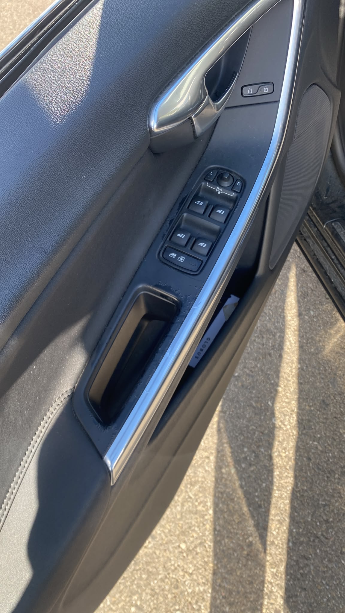 VOLVO V60 DRIVe-image-9